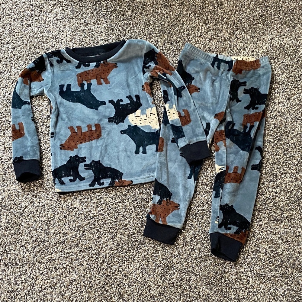 Cozy Winter or Christmas Pajamas 2T